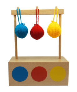 Montessori Premium Imbucare Box with 3 Coloured Knit Balls Image2