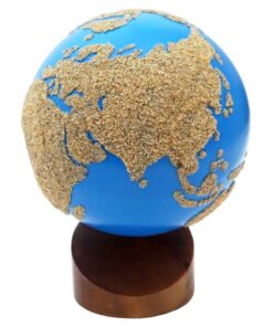 Montessori Premium Globe Land & Water Image1